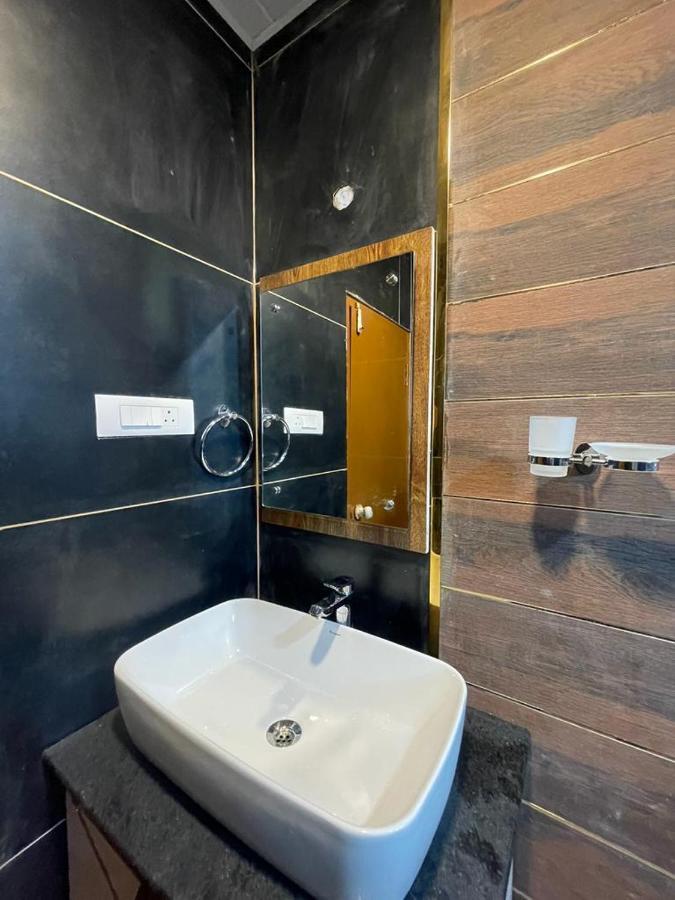Silver Oak Resorts Yedapalli Buitenkant foto